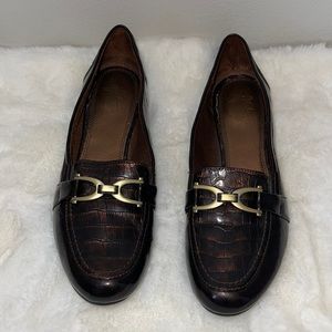 Life stride flats! Size 11M! Brown! LIKE NEW! OBO!!